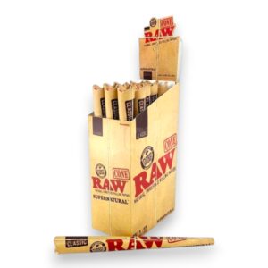 RAW SUPER NAT CLASSIC CONE 15CT